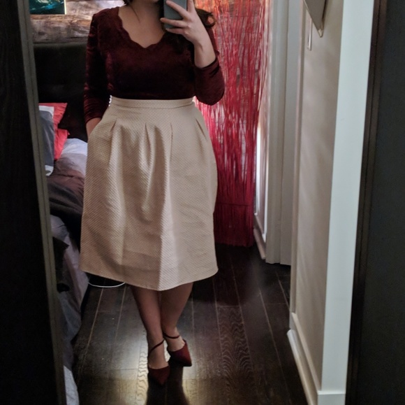 Pink and Gold Box Pleated Midi Skirt - Picture 2 of 7